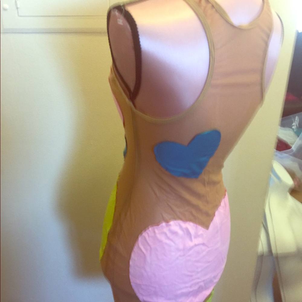 Nude heart baby dress! Restocked in medium - Picture 3 of 4
